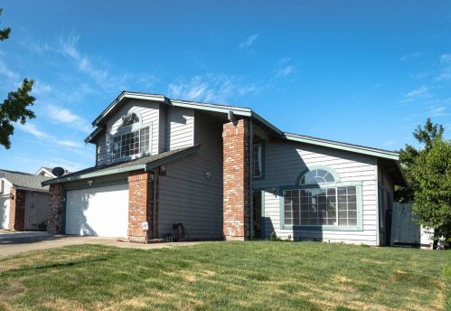 8714 Deer Creek Cir, Stockton, CA 95210-4452