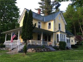 414 River Rd, Riverton, CT 06065-1016