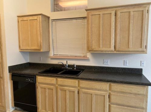 1405 Gainsborough Way, Fort Worth TX  76134-5535 exterior
