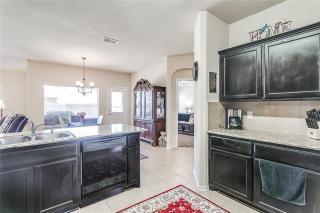 8804 Irish Bend Dr, Fort Worth TX  76123-2630 exterior