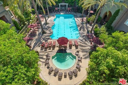 1801 Katella Ave, Anaheim CA  92804-6620 exterior