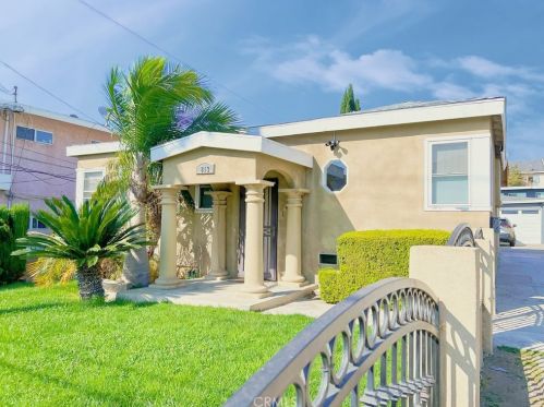 813 Beach Ave, Inglewood, CA 90302-2003
