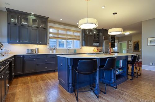 727 Marion St, Denver, CO 80218-3433