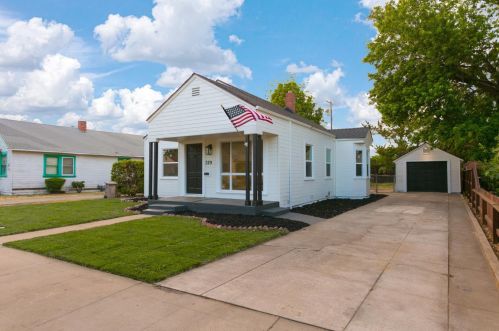 329 Concord St, Lodi, CA 95240-5314