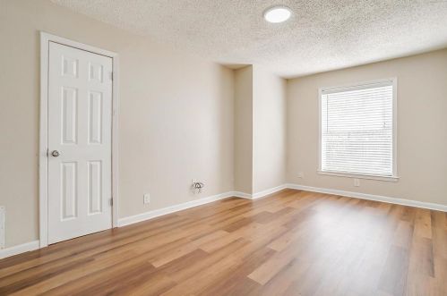 5112 Sabelle Ln, Fort Worth TX  76117-2438 exterior