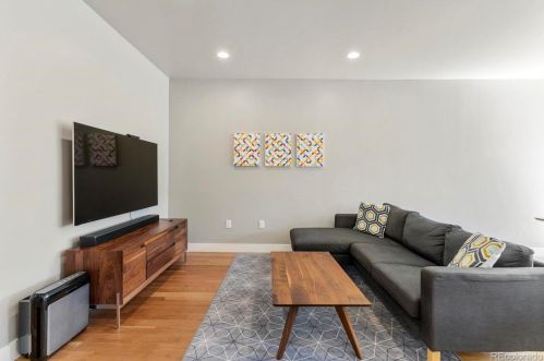 2762 Bannock St, Englewood CO 80110-1519 exterior