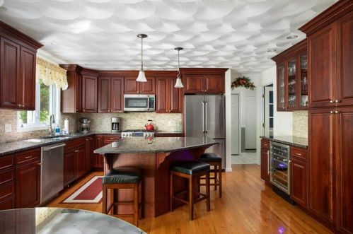 348 Brookline Dr, Warwick, RI 02886-9511