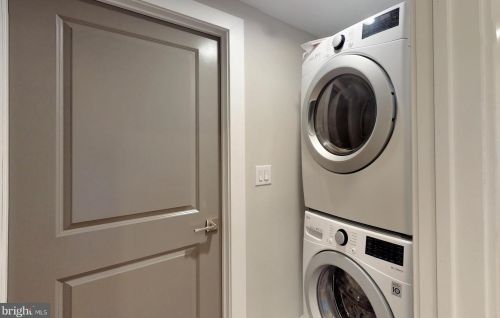 1430 23 St, Philadelphia PA 19145-1338 exterior