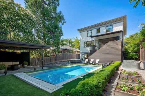 25 Harcourt St, San Rafael, CA 94901-1730
