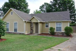 5982 Hickory Leaf Dr, Memphis, TN 38141-7643