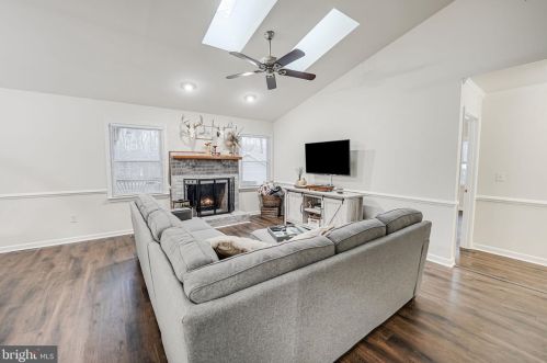 10602 Holleybrooke Dr, Spotsylvania VA  22553-1637 exterior