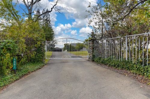 9881 Glenview Rd, Newcastle, CA 95658-9559