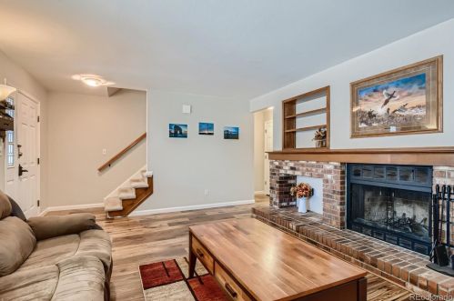 7084 Appleton Cir, Englewood CO 80112-1171 exterior