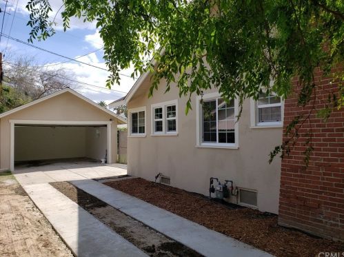 6236 Palm Ave, Riverside CA  92506-2078 exterior