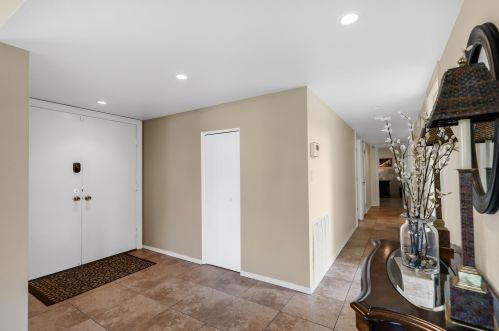 19 Durango Cir, Rancho Mirage, CA 92270-4801
