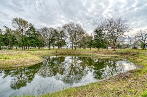 4179 Stokes Rd, Bellvue TX 77418-4139 exterior