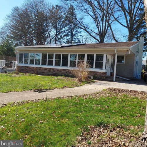 177 Upper Fry Rd, Trenton NJ 08628-2734 exterior