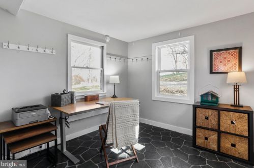 1034 Toms Knob Approach, Lost City WV 26810-8428 exterior