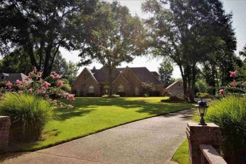 55 Stewart Rd, Eads, TN 38028-3181