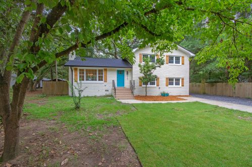 2447 Marina Rd, Wadmalaw Is, SC 29487-6907