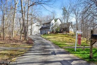 11931 Triple Crown Rd, Herndon, VA 20191-3015