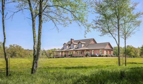 9559 Old Preserve Trl, Ball Ground, GA 30107-7014