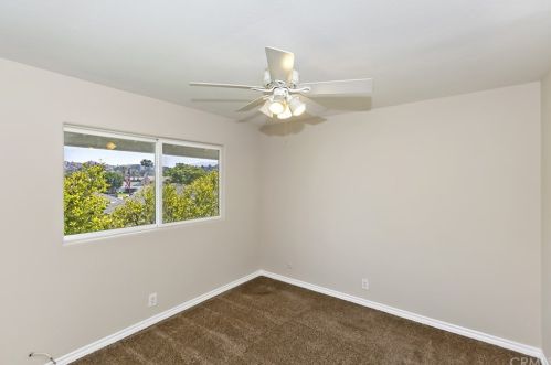 7325 Calle Granada, Anaheim CA  92808-1033 exterior