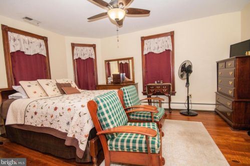 122 Main St, Middletown MD  21769-7931 exterior