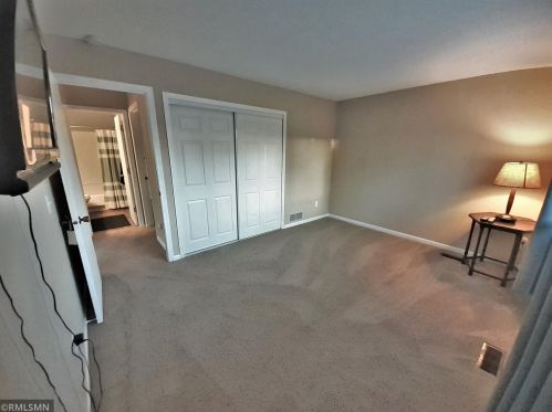 1573 Helmo Ave, Saint Paul MN  55128-5534 exterior