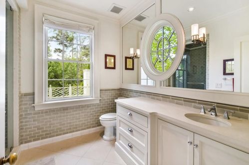 62 Brookhaven Dr, Atlanta GA  30319-1143 exterior