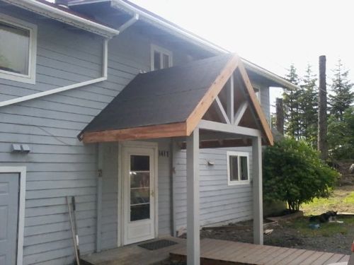 1417 Mountain View Dr, Kodiak, AK 99615-7152