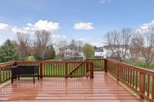 2915 Eagle Valley Dr, Saint Paul MN  55129-4266 exterior