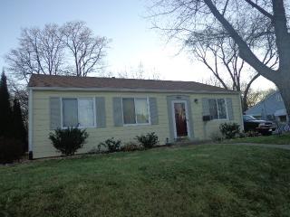 3824 11th Ave, Moline IL  61265-2462 exterior