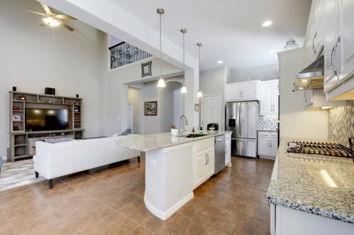 829 Catalina Ln, Austin TX  78737-4715 exterior