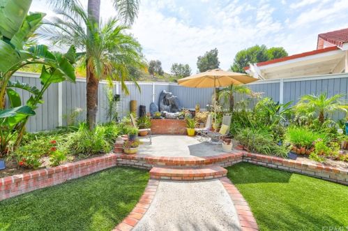 8100 Kennedy Rd, Anaheim CA  92808-2208 exterior