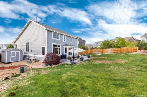 21984 Oxford Pl, Denver CO 80014-5137 exterior