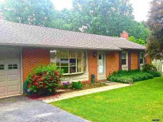 150 Scott Rd, York, PA 17403-9568