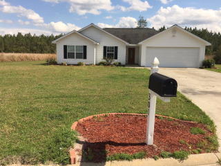 301 Hawks Landing Dr, Waynesville, GA 31566-5215