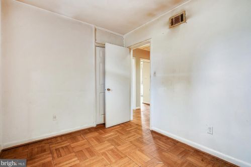 8407 Tahona Dr, Silver Spring MD 20903-3210 exterior