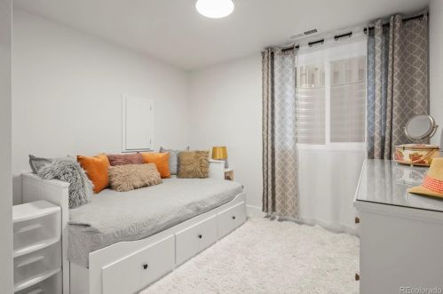 25738 Calhoun Pl, Aurora CO 80016-2818 exterior