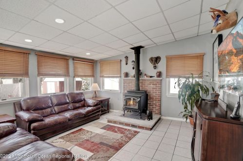 50 David Ter, Tinton Falls NJ 07701-6202 exterior