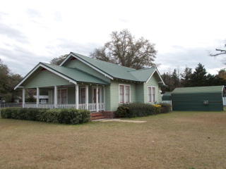 142 Church St, Reidsville, GA 30453-4725