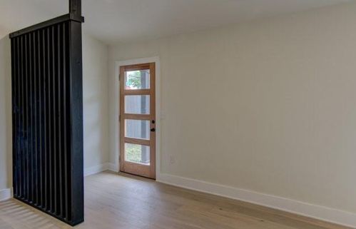 4603 Bandera Rd, Austin TX  78721-1512 exterior