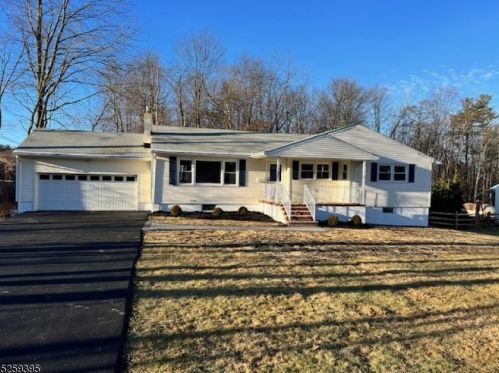 26 Ashwood Ave, Dover NJ  07869-1303 exterior