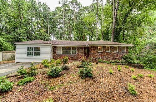 1942 Mcjenkin Dr, Atlanta GA  30345-3006 exterior