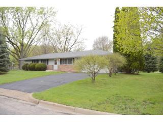 10630 Vessey Rd, Minneapolis MN  55437-2765 exterior