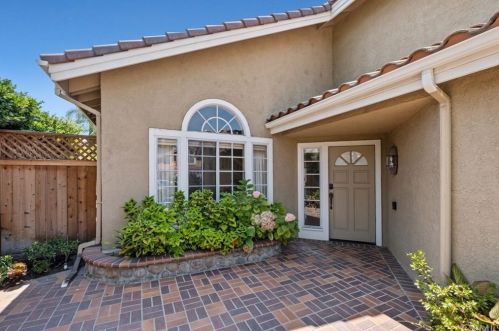 31 Blakeley, Irvine, CA 92620-6206
