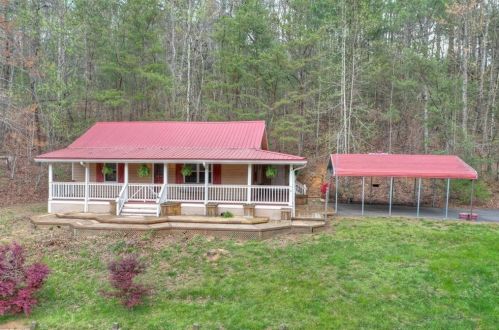 2758 Gates Chapel Rd, Ellijay, GA 30540-0927