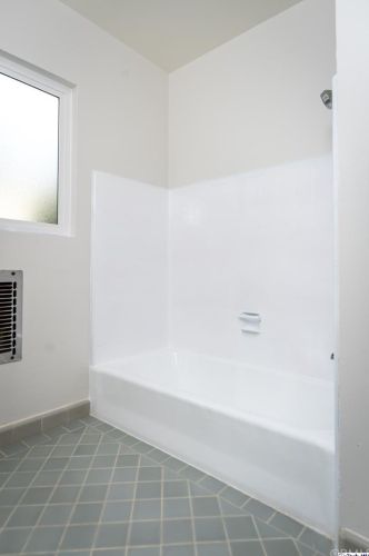 5124 Ln Crescenta Ave, Glendale CA 91214-2117 exterior