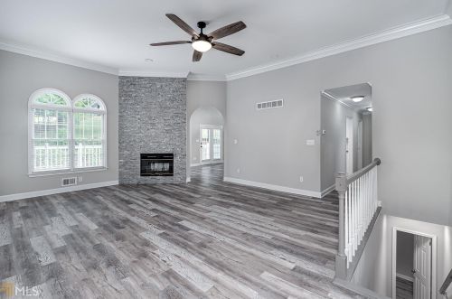 701 Deerwood Dr, Stockbridge GA  30281-6321 exterior